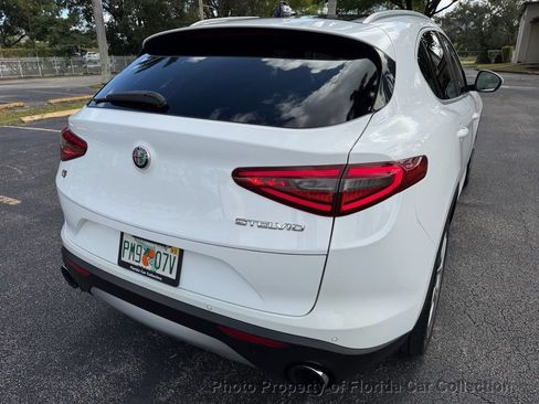 Used 2018 Alfa Romeo Stelvio Ti AWD/4WD image 18