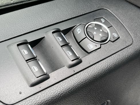 Used 2017 Ford F150 Lariat w/ Equipment Group 502A Luxury image 19