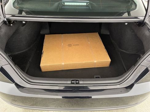 Certified 2025 Toyota Camry LE image 10