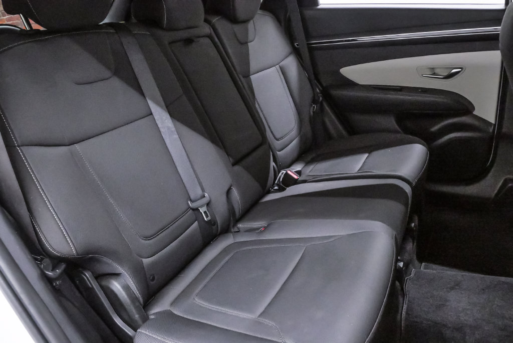 Certified 2022 Hyundai Tucson SEL FWD image 11