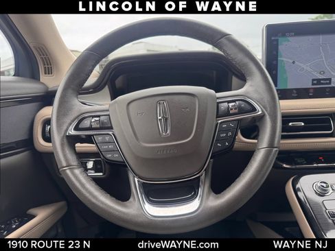 Certified 2022 Lincoln Nautilus AWD w/ Premium Package image 25