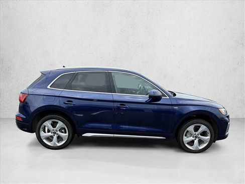Used 2023 Audi Q5 2.0T Premium Plus w/ Premium Plus Package AWD/4WD image 4