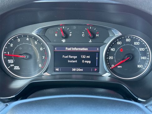 Used 2023 Chevrolet Blazer LT image 32