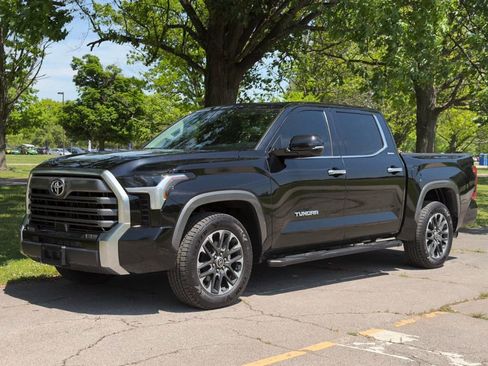 Used 2022 Toyota Tundra Limited RWD image 45