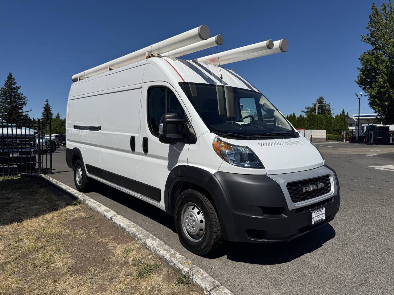Used 2019 RAM ProMaster 2500 FWD image 6