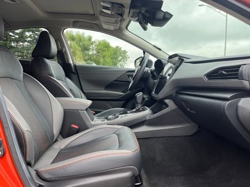 Used 2024 Subaru Crosstrek 2.5i Limited AWD/4WD image 25