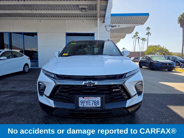 Used 2024 Chevrolet Blazer RS FWD image 2
