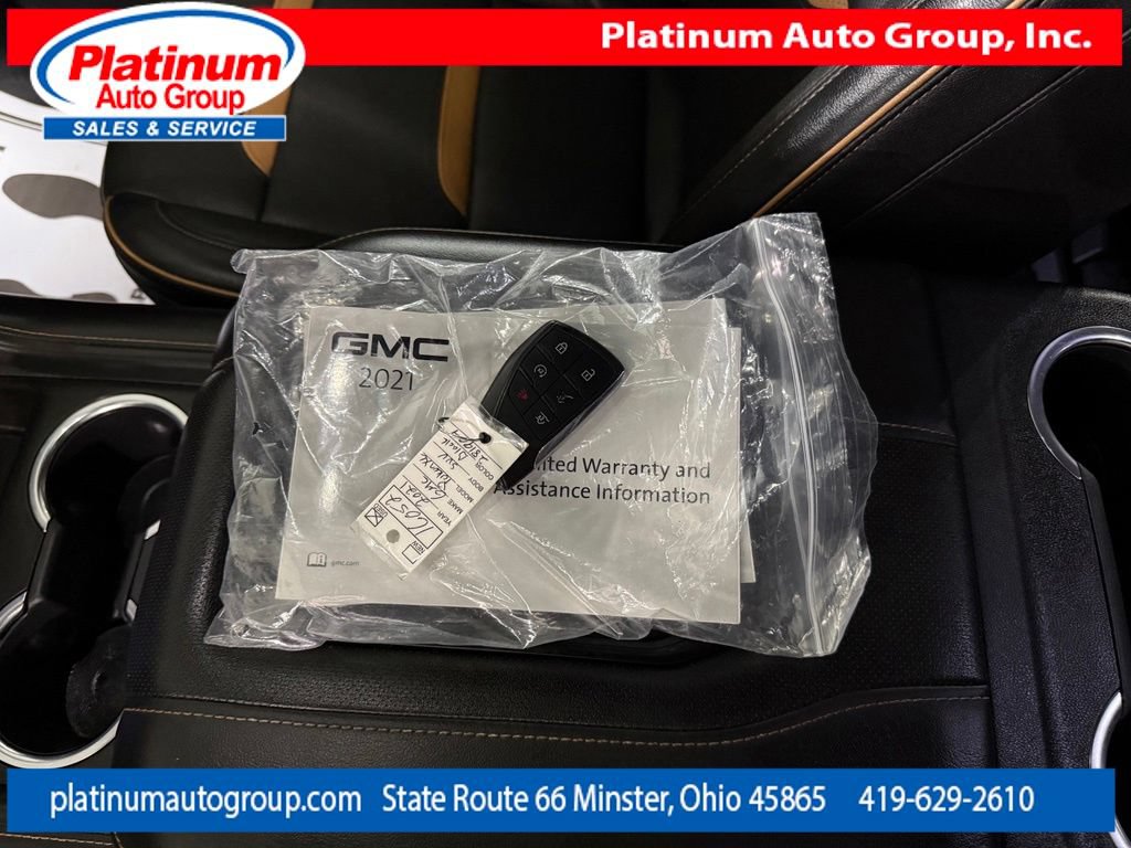 Used 2021 GMC Yukon XL AT4 AWD/4WD image 24