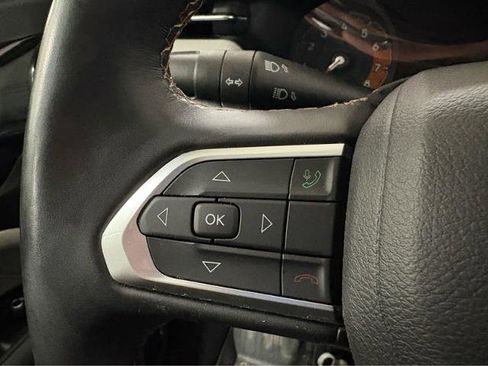 Used 2022 Jeep Compass Limited AWD/4WD image 19