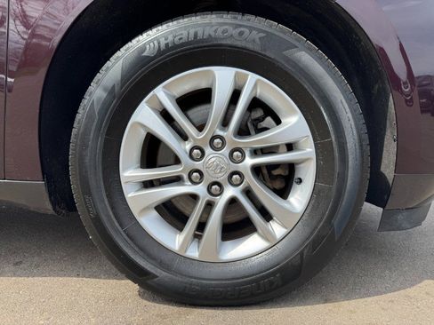 Used 2018 Buick Enclave Essence w/ Trailering Package AWD/4WD image 13