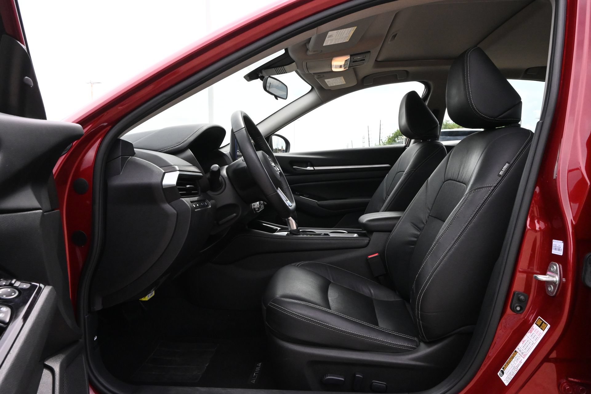 Used 2024 Nissan Altima 2.5 SL AWD/4WD image 18