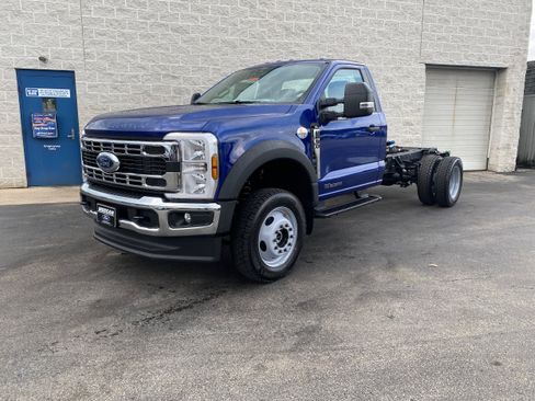 New 2026 Ford F550 4x4 Regular Cab Super Duty image 2