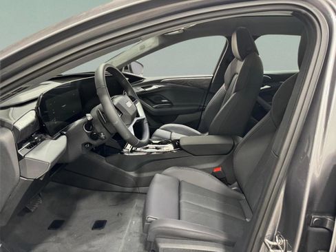 New 2025 Audi A6 e-tron Premium Plus image 28