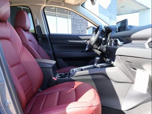 New 2025 MAZDA CX-5 Carbon Edition image 10