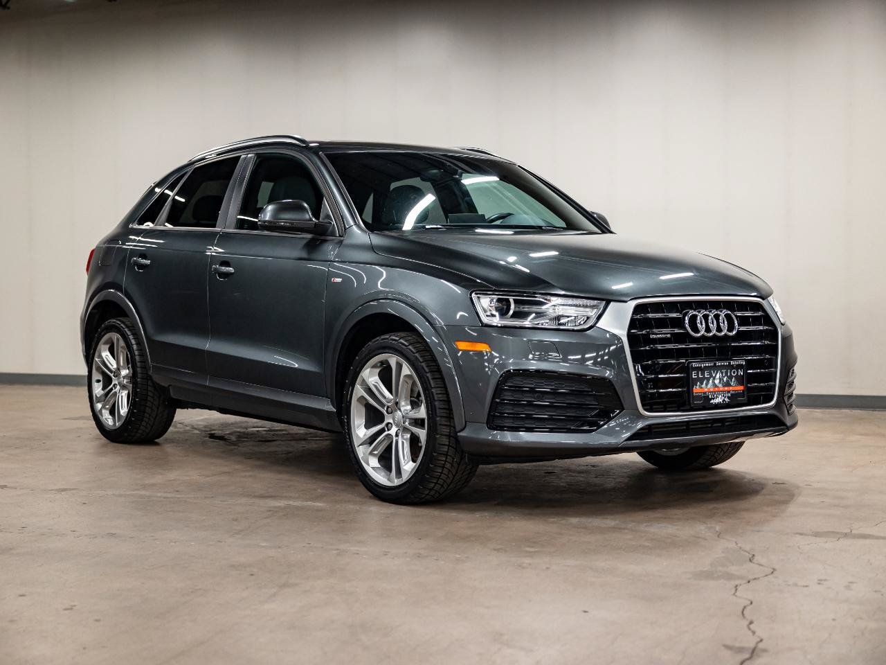 Used 2018 Audi Q3 2.0T Premium w/ Convenience Package AWD/4WD image 5