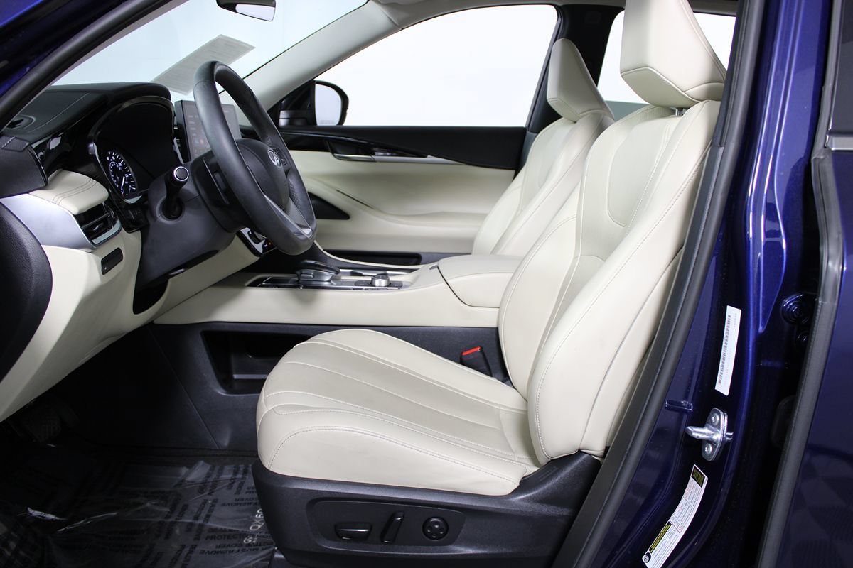 Used 2023 INFINITI QX60 Pure FWD image 12