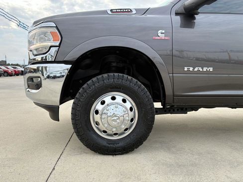 Used 2020 RAM 3500 Laramie image 7