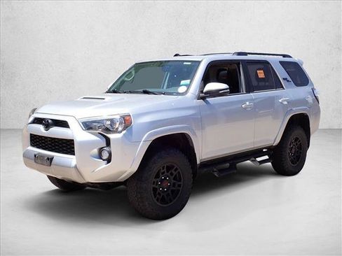 Used 2019 Toyota 4Runner TRD Off-Road Premium AWD/4WD image 6