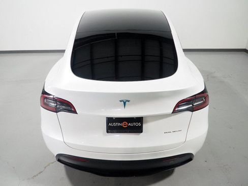 Used 2023 Tesla Model Y Long Range AWD/4WD image 8