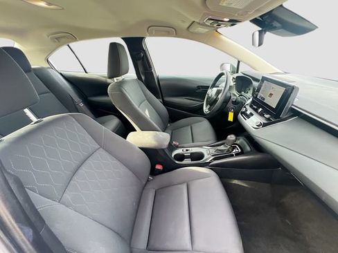 Used 2024 Toyota Corolla LE FWD image 25