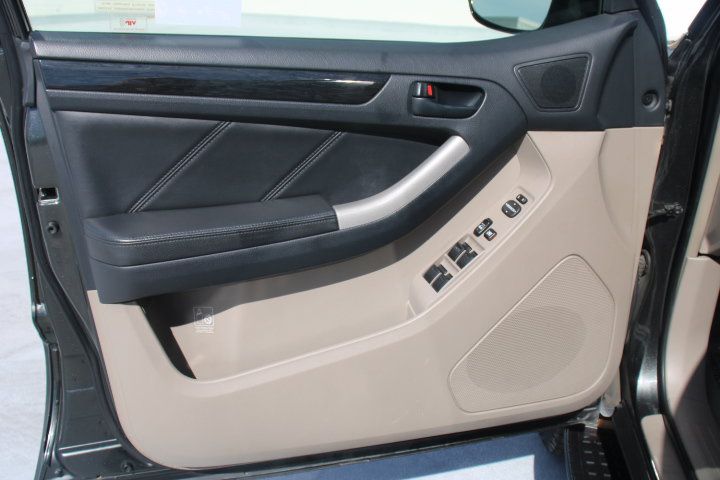 Used 2007 Toyota 4Runner Limited AWD/4WD image 12