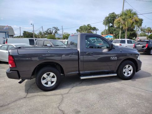 Used 2017 RAM 1500 Express image 8