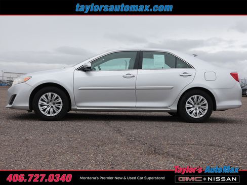 Used 2014 Toyota Camry LE FWD image 27
