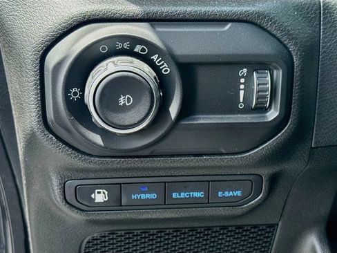 Certified 2023 Jeep Wrangler Unlimited w/ Cold Weather Group AWD/4WD image 11