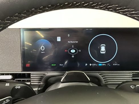 Certified 2025 Hyundai Ioniq 5 SEL AWD/4WD image 17