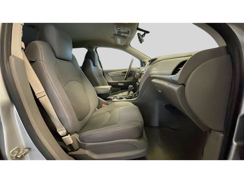 Used 2015 Chevrolet Traverse LT w/ Style and Technology Package AWD/4WD image 18