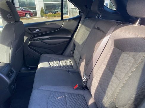 Used 2019 Chevrolet Equinox LT image 17