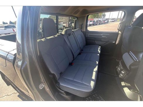 Used 2020 RAM 1500 Big Horn AWD/4WD image 28