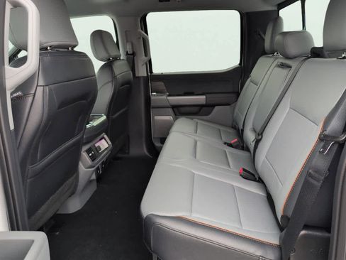 New 2025 Ford F150 Lariat w/ Equipment Group 501A Mid image 9