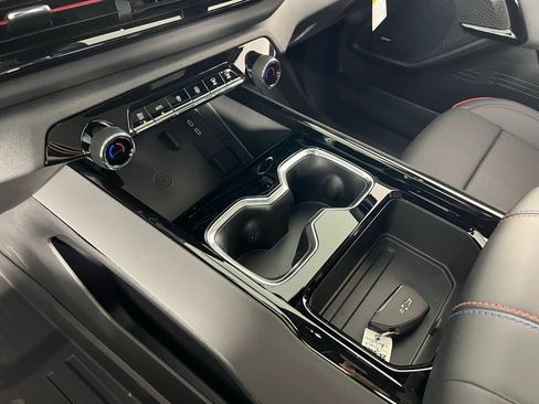 New 2024 Chevrolet Silverado EV RST AWD/4WD image 34