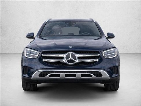 Used 2022 Mercedes-Benz GLC 300 image 2