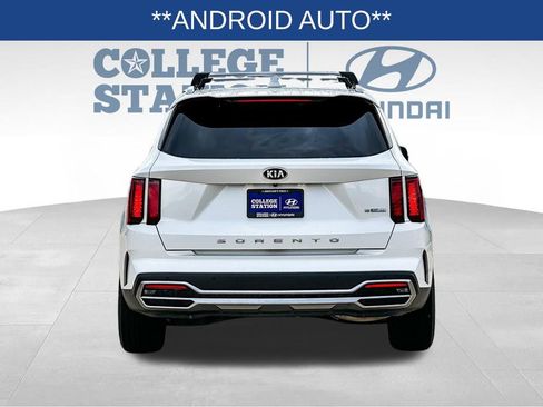 Used 2021 Kia Sorento S image 9