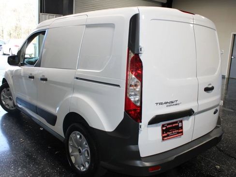 Used 2017 Ford Transit Connect XL image 4