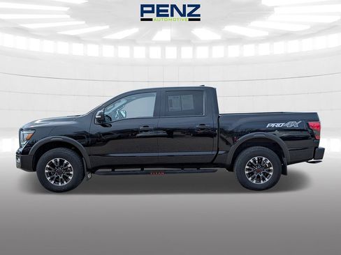 Used 2024 Nissan Titan PRO-4X w/ Pro-4x Convenience Package AWD/4WD image 4