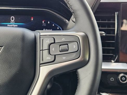 Used 2024 Chevrolet Silverado 1500 LT image 29