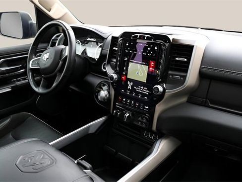 Used 2021 RAM 1500 Laramie image 17