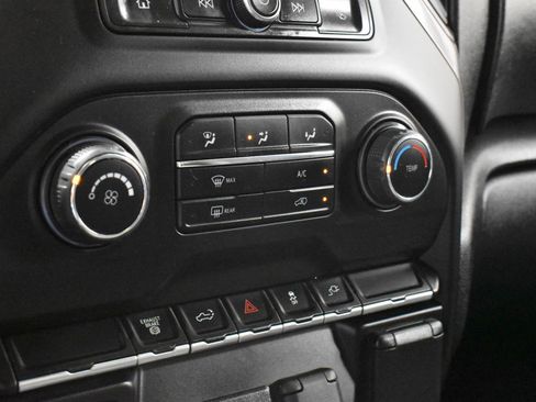 Used 2022 Chevrolet Silverado 2500 W/T w/ WT Convenience Package image 16