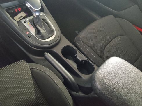 Used 2019 Kia Forte LXS image 26