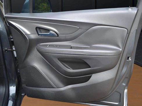 Used 2017 Buick Encore Preferred image 28