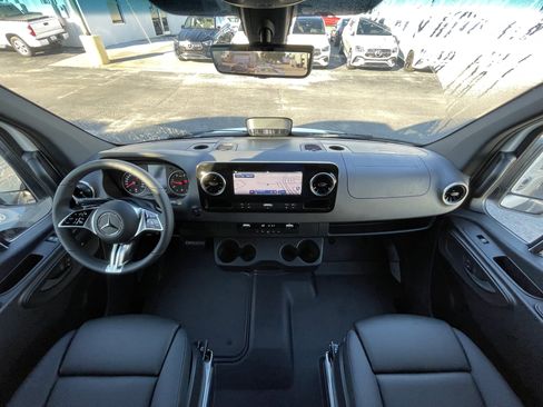 New 2026 Mercedes-Benz Sprinter 2500 image 8