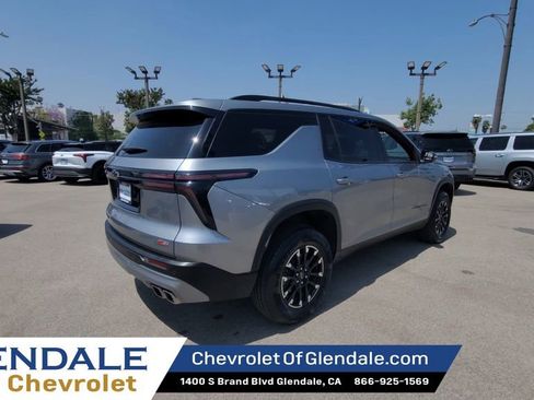 Certified 2025 Chevrolet Traverse Z71 AWD/4WD image 8