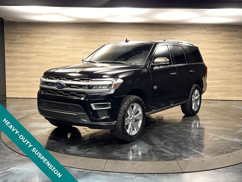 Used 2024 Ford Expedition King Ranch image 6
