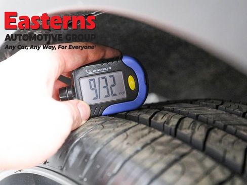 Used 2024 Volkswagen Tiguan Wolfsburg Edition image 27