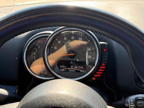 Used 2017 MINI Cooper Countryman FWD image 11