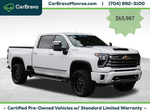 Certified 2024 Chevrolet Silverado 2500 High Country w/ Z71 Off-Road Package AWD/4WD image 9
