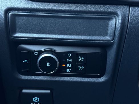 Used 2024 Ford F150 STX image 28